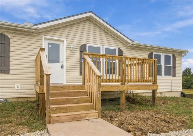 Photo 4 of Sale Pending at 1096 SW 600 Road, Holden, MO 64040 | MLS# 2647012 | Listing updated on 2026-10-17