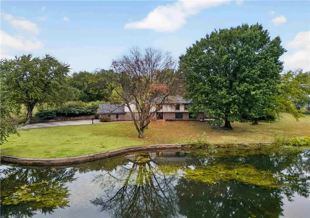 Photo 3 of Single family home for sale at 13300 W 71st Street, Shawnee, KS 66216 | MLS# 2647015 | Listing updated on 2026-10-23