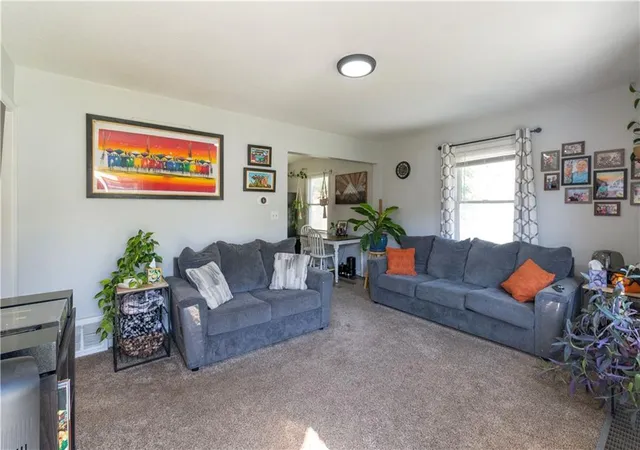 Photo 2 of Single family home for sale at 3004 S Norwood Ave, Independence, MO 64052 | MLS# 2647032 | Listing updated on 2026-10-20