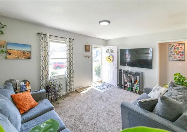 Photo 3 of Single family home for sale at 3004 S Norwood Ave, Independence, MO 64052 | MLS# 2647032 | Listing updated on 2026-10-20