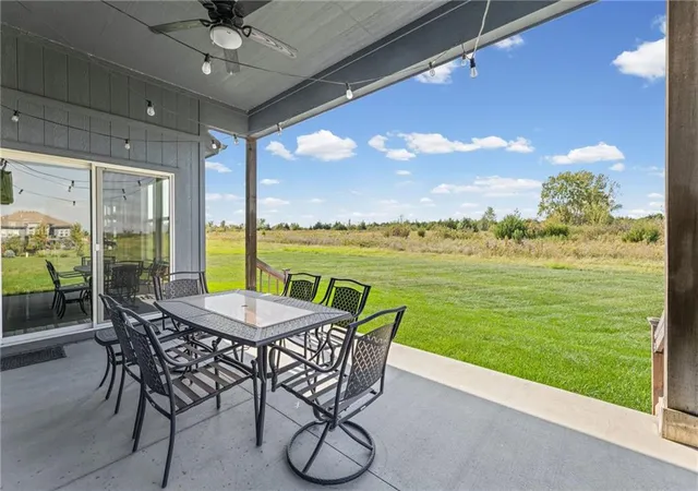 Photo 2 of Single family home for sale at 25085 W 87th Terrace, Lenexa, KS 66227 | MLS# 2647034 | Listing updated on 2026-10-17