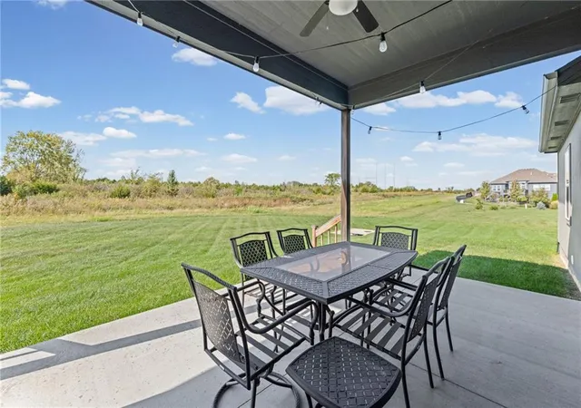 Photo 3 of Single family home for sale at 25085 W 87th Terrace, Lenexa, KS 66227 | MLS# 2647034 | Listing updated on 2026-10-17