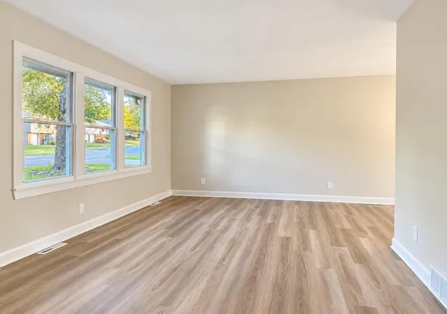 Photo 3 of Single family home for sale at 7503 E 93rd Street, Kansas City, MO 64138 | MLS# 2647036 | Listing updated on 2026-10-14
