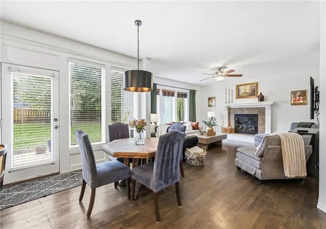 Photo 3 of Single family home for sale at 22121 W 58 Street, Shawnee, KS 66226 | MLS# 2647037 | Listing updated on 2026-10-19