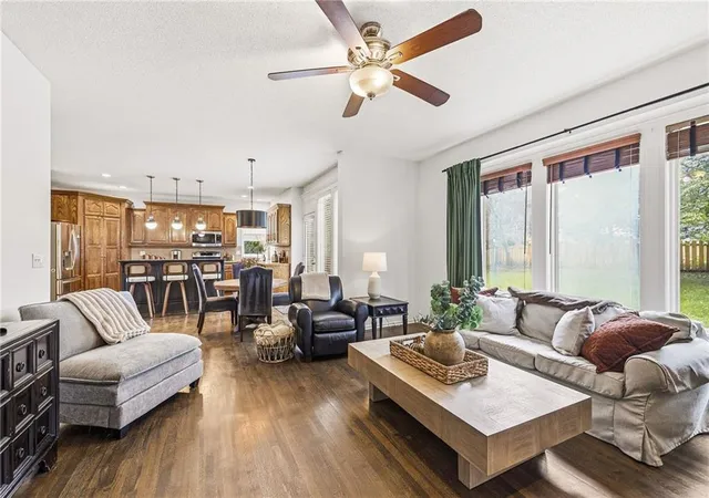Photo 3 of Single family home for sale at 22121 W 58 Street, Shawnee, KS 66226 | MLS# 2647037 | Listing updated on 2026-10-19