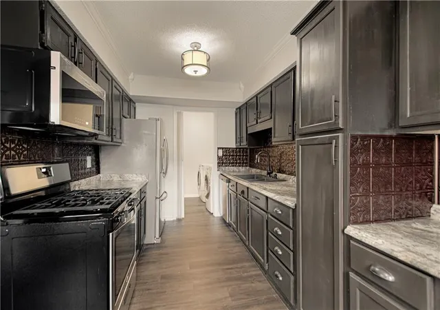 Photo 2 of Townhouse for sale at 6616 E 128th Street, Grandview, MO 64030 | MLS# 2647055 | Listing updated on 2026-10-23