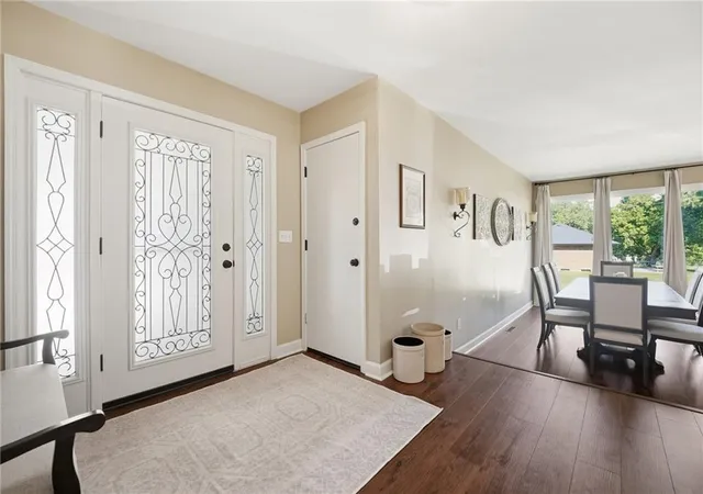 Photo 3 of Single family home for sale at 201 SE Westwind Dr, Lees Summit, MO 64063 | MLS# 2647058 | Listing updated on 2026-10-20