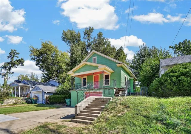Photo 1 of Single family home for sale at 4013 Springfield St, Kansas City, KS 66103 | MLS# 2647059 | Listing updated on 2026-10-16