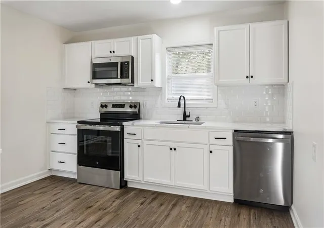 Photo 4 of Single family home for sale at 114 W 2nd Street, Garden City, MO 64747 | MLS# 2647066 | Listing updated on 2026-10-14