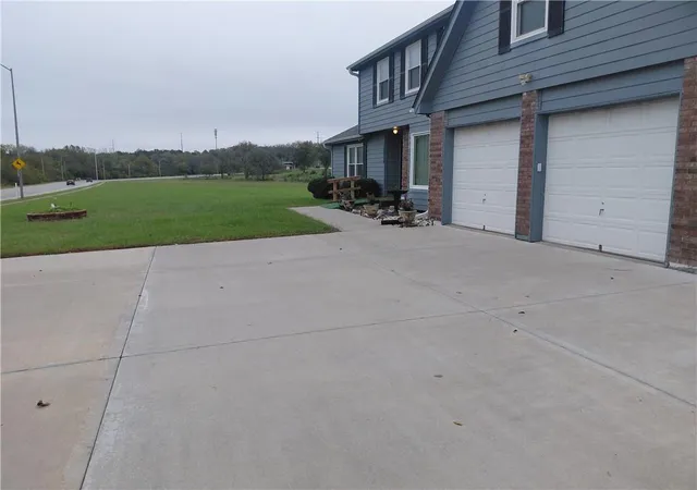 Photo 2 of Single family home for sale at 10010 James A Reed Rd, Kansas City, MO 64134 | MLS# 2647085 | Listing updated on 2026-10-20