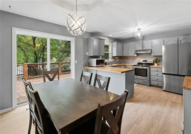 Photo 4 of Sale Pending at 106 S Chambery Dr, Olathe, KS 66061 | MLS# 2647092 | Listing updated on 2026-10-18
