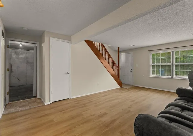 Photo 3 of Townhouse for sale at 15305 E 45th Terrace S, Independence, MO 64055 | MLS# 2647098 | Listing updated on 2026-10-27