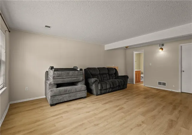 Photo 4 of Townhouse for sale at 15305 E 45th Terrace S, Independence, MO 64055 | MLS# 2647098 | Listing updated on 2026-10-27