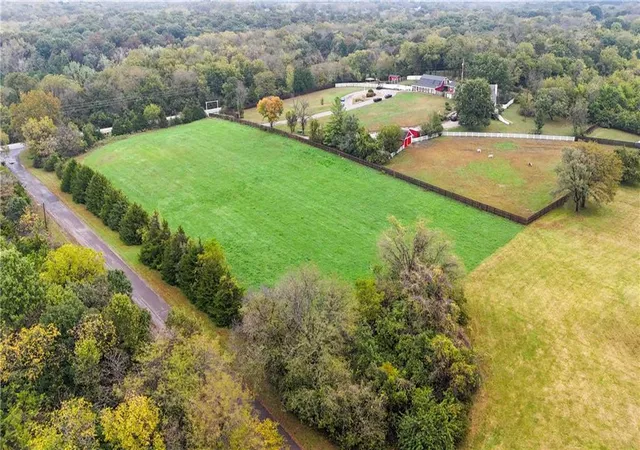 Photo 4 of Land for sale at Yankee Bit Ln And 223rd St, Spring Hill, KS 66083 | MLS# 2647100 | Listing updated on 2026-10-19