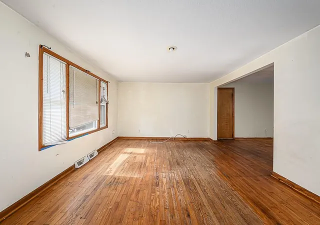 Photo 3 of Single family home for sale at 5530 Sloan Ave, Kansas City, KS 66104 | MLS# 2647104 | Listing updated on 2026-10-15