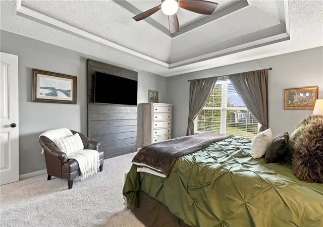 Photo 3 of Single family home for sale at 1401 NW 92nd Terrace, Kansas City, MO 64155 | MLS# 2647108 | Listing updated on 2026-10-29
