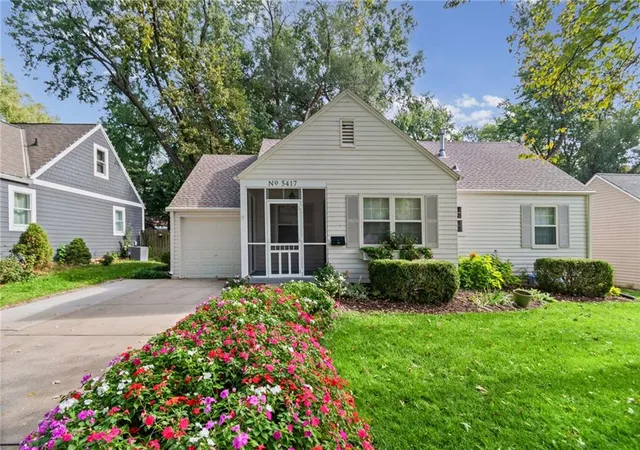Photo 1 of Single family home for sale at 5417 Birch St, Roeland Park, KS 66205 | MLS# 2647113 | Listing updated on 2026-10-23