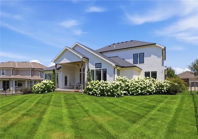 Photo 3 of Single family home for sale at 2501 W 176th Street, Stilwell, KS 66085 | MLS# 2647116 | Listing updated on 2026-10-29