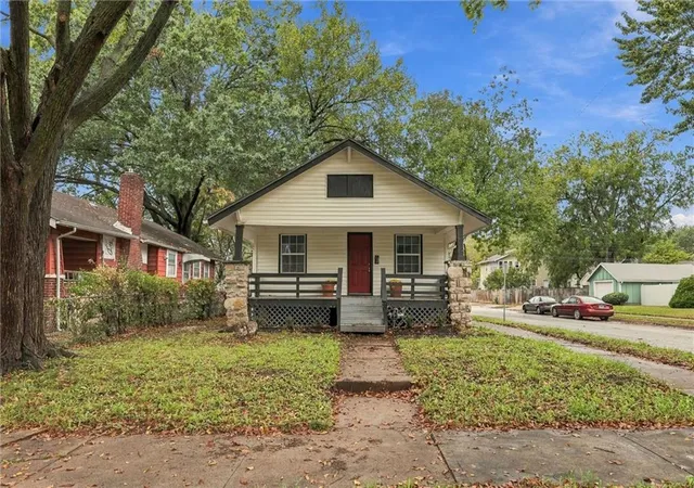 Single family home for sale at 5800 Virginia Ave, Kansas City, MO 64110 | MLS# 2647118