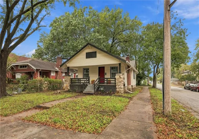 Photo 2 of Single family home for sale at 5800 Virginia Ave, Kansas City, MO 64110 | MLS# 2647118 | Listing updated on 2026-10-16