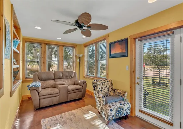 Photo 3 of Single family home for sale at 7531 Nw Us 24 Hwy, Topeka, KS 66618 | MLS# 2647121 | Listing updated on 2026-10-20