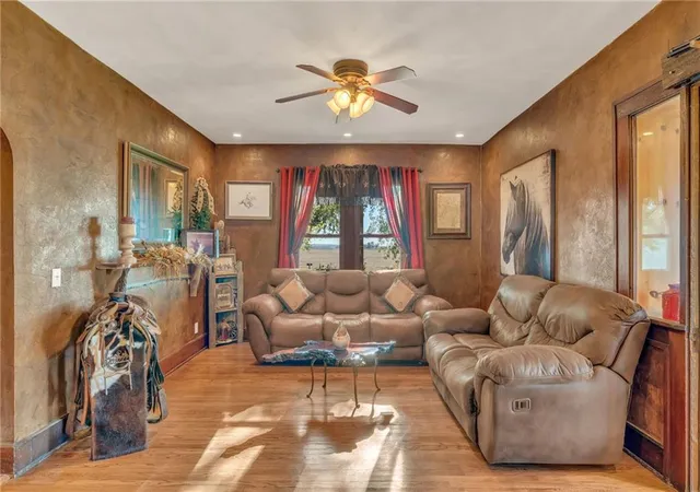 Photo 4 of Single family home for sale at 7531 NW US 24 Hwy, Topeka, KS 66618 | MLS# 2647121 | Listing updated on 2026-10-20