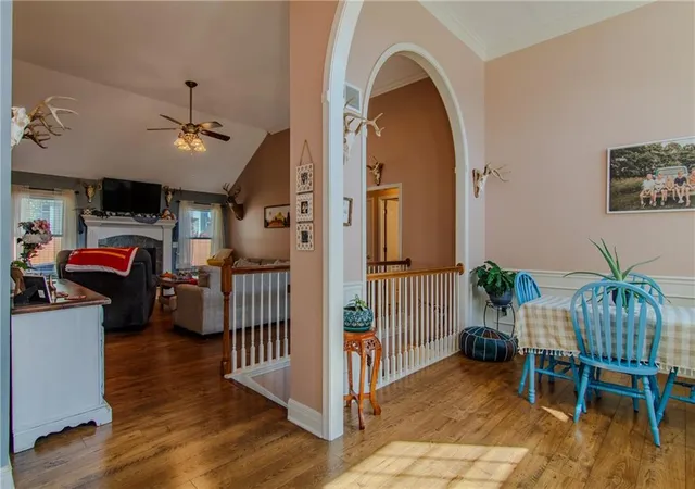 Photo 3 of Single family home for sale at 515 Wildwood Ct, Warrensburg, MO 64093 | MLS# 2647128 | Listing updated on 2026-10-19
