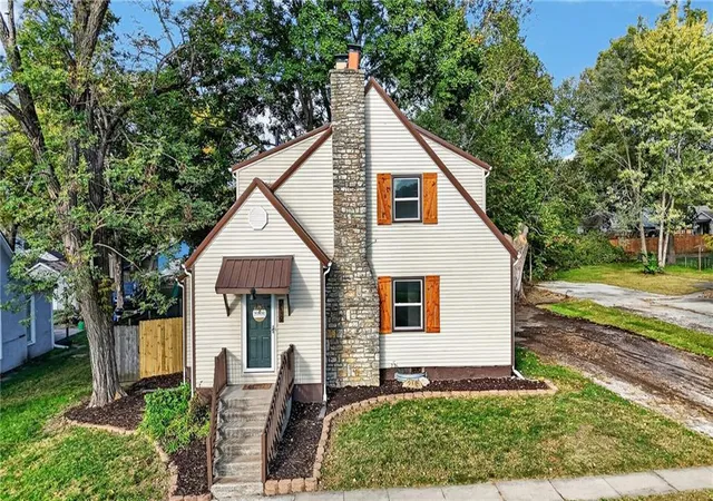 Single family home for sale at 219 S Front St, Pleasant Hill, MO 64080 | MLS# 2647152