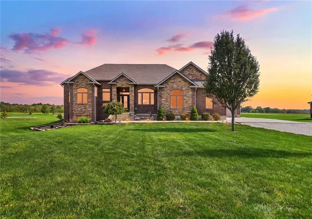 Photo 1 of Single family home for sale at 12760 Liv 2517 Rd, Chillicothe, MO 64601 | MLS# 2647169 | Listing updated on 2026-10-14