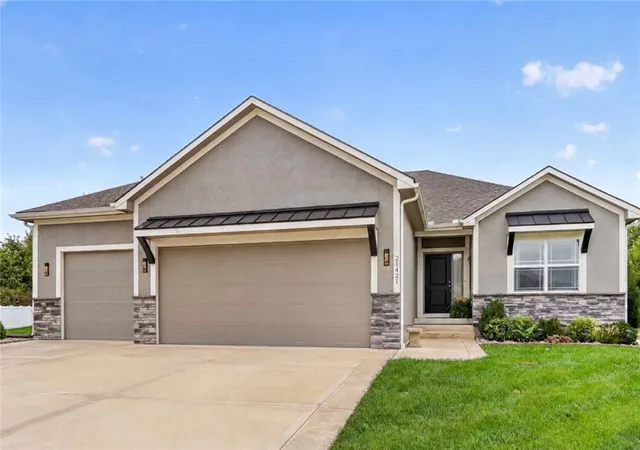 Photo 1 of Single family home for sale at 21421 E 32nd Terrace S, Independence, MO 64057 | MLS# 2647170 | Listing updated on 2026-10-19