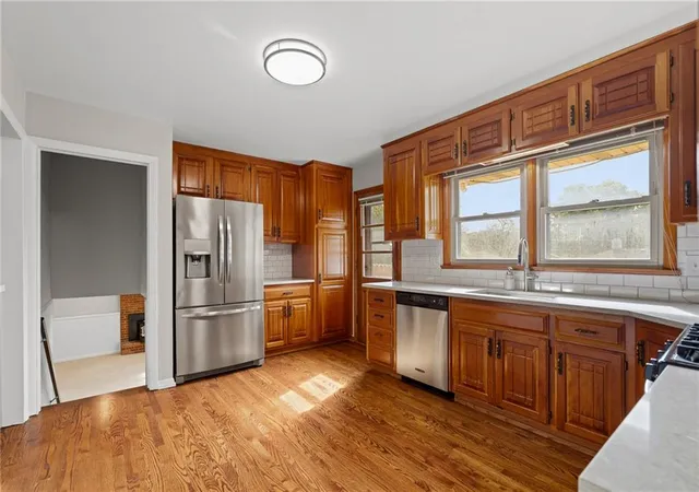 Photo 4 of Single family home for sale at 10315 W 69th Street, Shawnee, KS 66203 | MLS# 2647172 | Listing updated on 2026-10-23