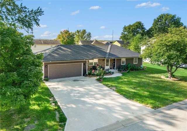 Single family home for sale at 509 Broadway St, Grain Valley, MO 64029 | MLS# 2647183