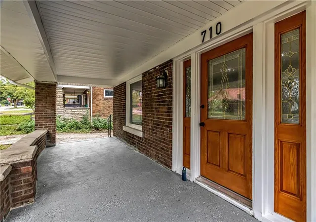 Photo 2 of Sale Pending at 710 N 17th Street, Kansas City, KS 66102 | MLS# 2647185 | Listing updated on 2026-10-20