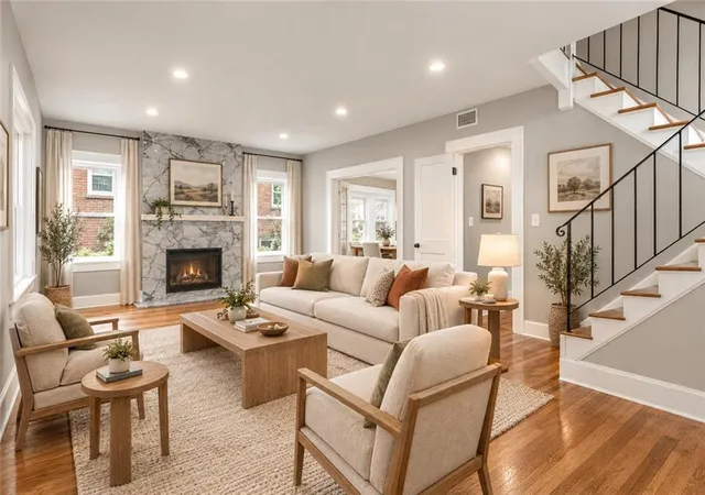 Photo 3 of Sale Pending at 710 N 17th Street, Kansas City, KS 66102 | MLS# 2647185 | Listing updated on 2026-10-20