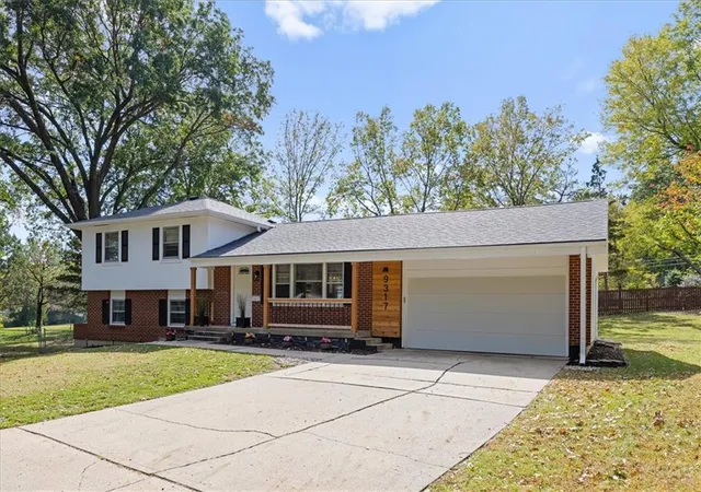 Single family home for sale at 9317 Hardy Dr, Overland Park, KS 66212 | MLS# 2647189