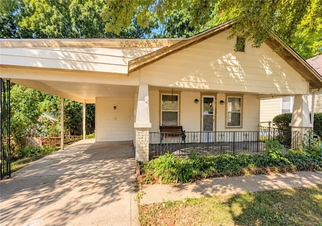Photo 1 of Single family home for sale at 1820 S 22nd Street, Kansas City, KS 66106 | MLS# 2647199 | Listing updated on 2026-10-23