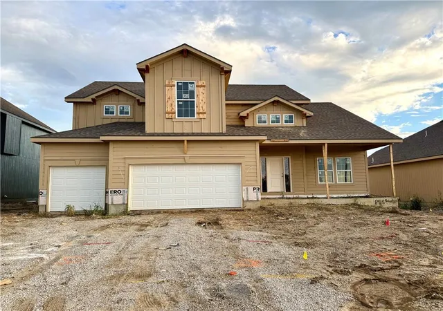 Photo 2 of Single family home for sale at 8965 Northeast 99th St, Kansas City, MO 64157 | MLS# 2647202 | Listing updated on 2026-10-20
