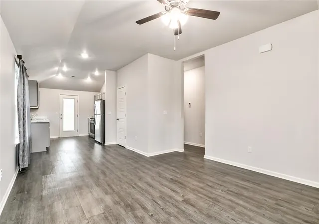 Photo 4 of Single family home for sale at 713 Hidden Meadows Dr, Paola, KS 66071 | MLS# 2647207 | Listing updated on 2026-10-22