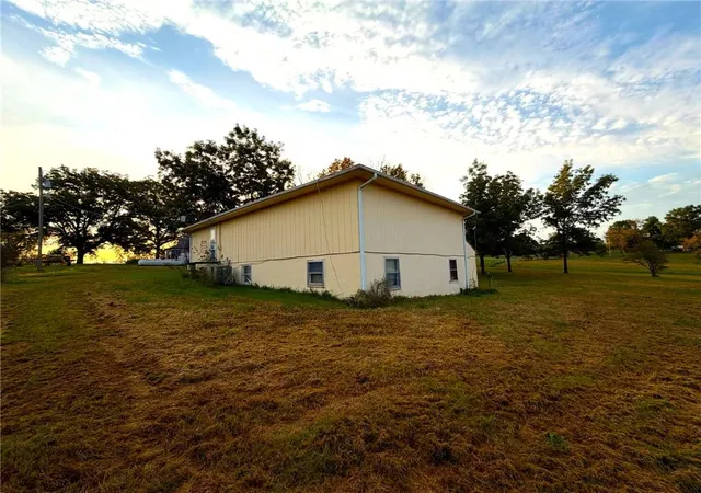 Photo 3 of Sale Pending at 23428 Guthrie Rd, Linwood, KS 66052 | MLS# 2647208 | Listing updated on 2026-10-28
