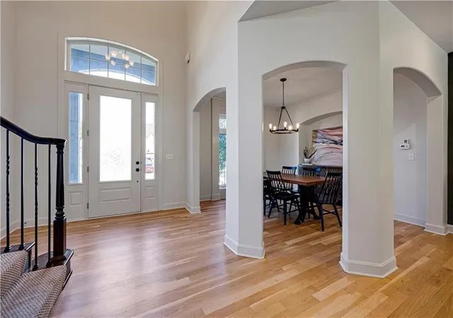 Photo 3 of Single family home for sale at 6115 NW 104th Terrace, Kansas City, MO 64154 | MLS# 2647212 | Listing updated on 2026-10-22