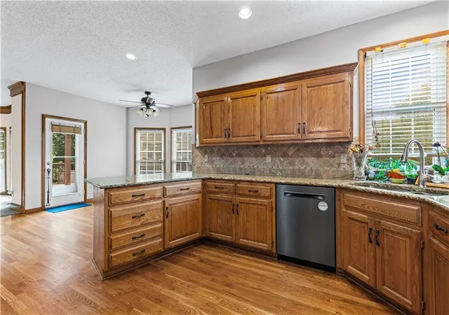 Photo 3 of Single family home for sale at 12738 King St, Overland Park, KS 66213 | MLS# 2647243 | Listing updated on 2026-10-23