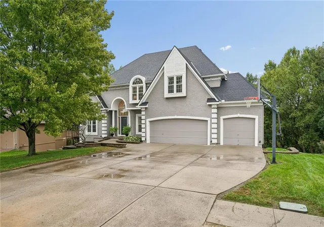 Photo 1 of Single family home for sale at 6705 Nw Monticello Ter, Kansas City, MO 64152 | MLS# 2647247 | Listing updated on 2026-10-20
