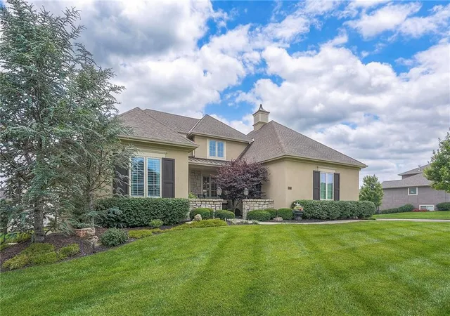Photo 2 of Single family home for sale at 16700 Stearns St, Overland Park, KS 66221 | MLS# 2647255 | Listing updated on 2026-10-21
