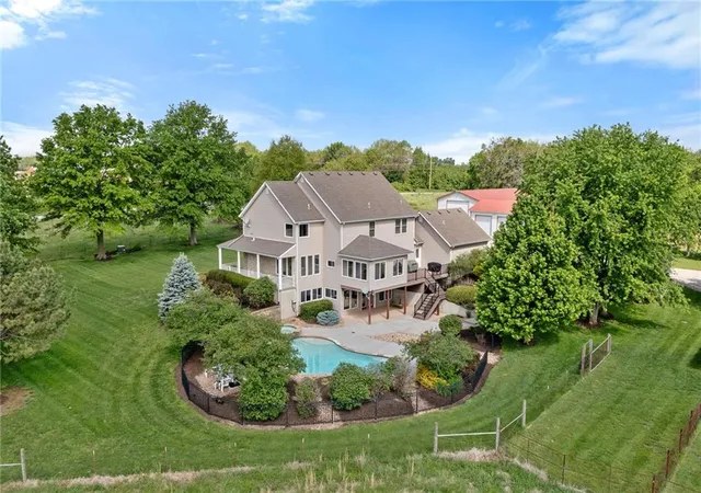 Photo 2 of Single family home for sale at 35559 Metcalf Rd, Louisburg, KS 66053 | MLS# 2647260 | Listing updated on 2026-10-17