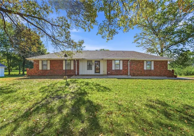 Single family home for sale at 5905 E 210th Street, Belton, MO 64012 | MLS# 2647265