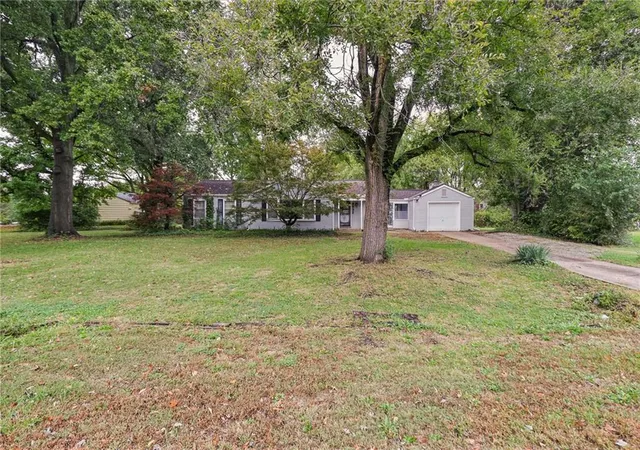 Photo 2 of Single family home for sale at 8932 E 66th Street, Raytown, MO 64133 | MLS# 2647266 | Listing updated on 2026-10-19