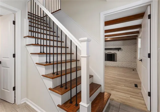 Photo 3 of Single family home for sale at 1001 Ne 46th Terrace, Kansas City, MO 64116 | MLS# 2647268 | Listing updated on 2026-10-19