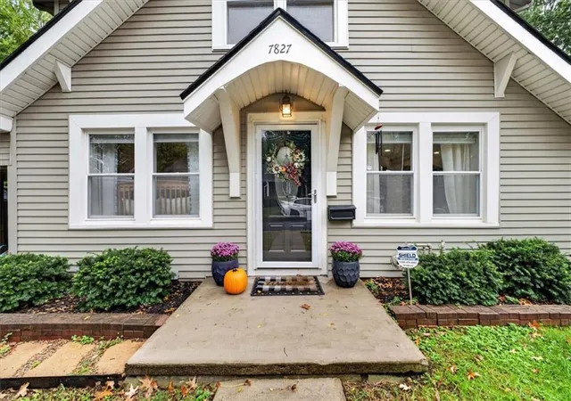 Photo 4 of Sale Pending at 7827 Main St, Kansas City, MO 64114 | MLS# 2647277 | Listing updated on 2026-10-18