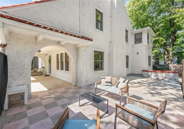 Photo 3 of Single family home for sale at 2202 Everett Ave, Kansas City, KS 66102 | MLS# 2647279 | Listing updated on 2026-10-19