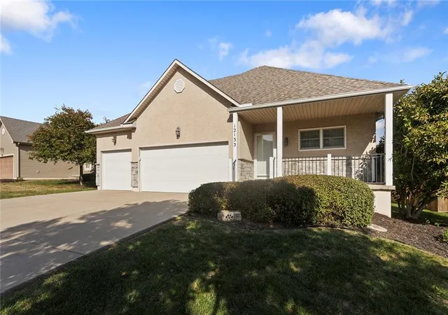Photo 2 of Single family home for sale at 12133 S Valley Rd, Olathe, KS 66061 | MLS# 2647280 | Listing updated on 2026-10-15